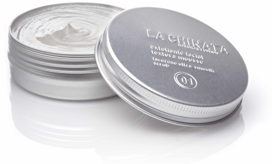 Beauty SPANISH | La Chinata Organic Olive Pits Extra Smooth Facial Scrub